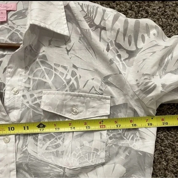 Lilly Pulitzer Women’s Small Sheer White Shirt Dress Button Cover Up *READ* - Picture 7 of 8